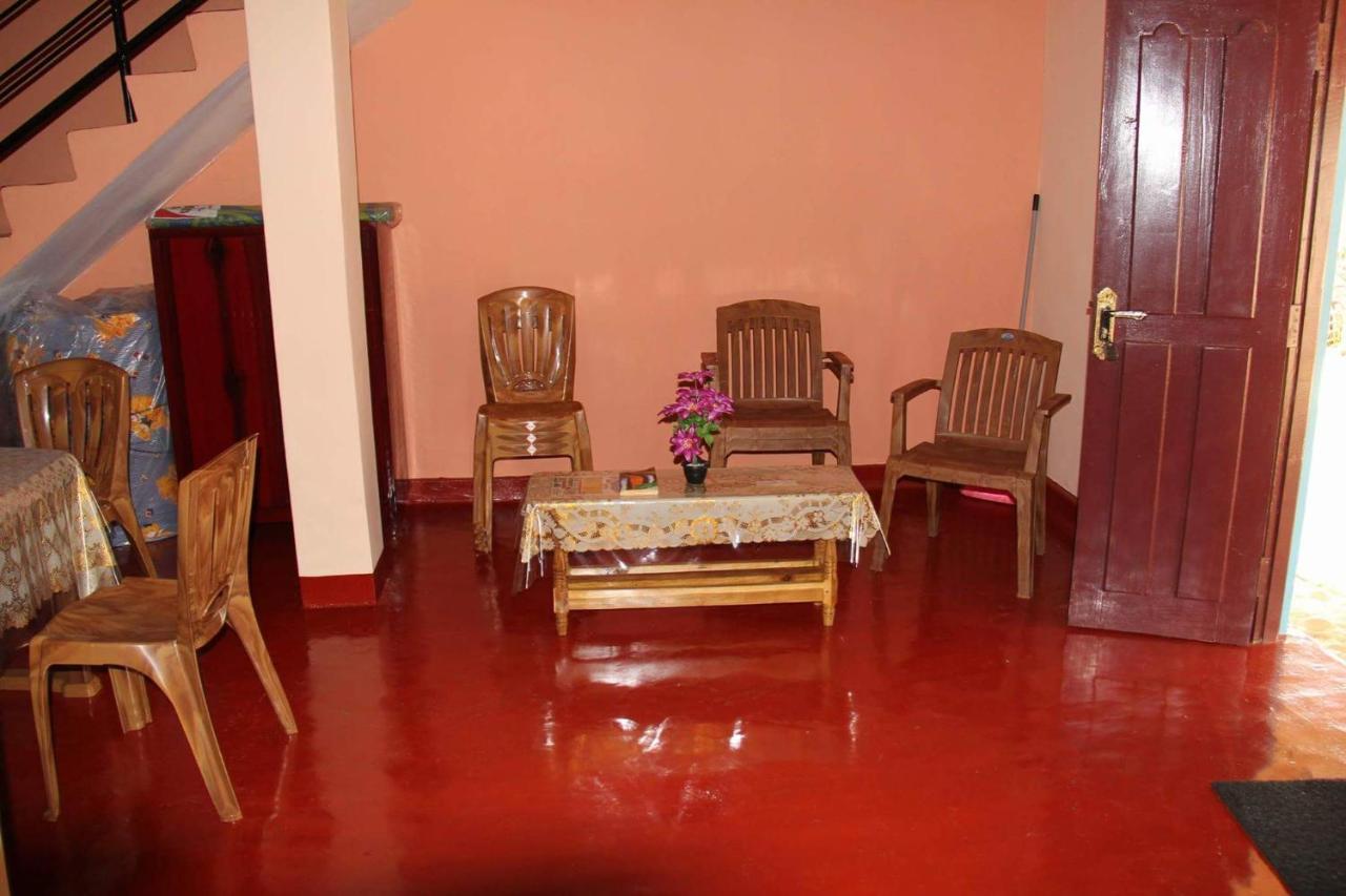 Batti Relax Point Villa & Rooms バッティカロア エクステリア 写真