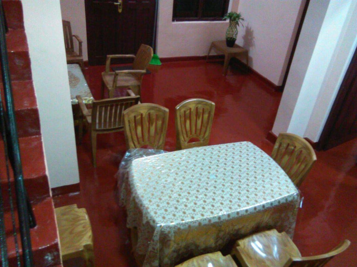 Batti Relax Point Villa & Rooms バッティカロア エクステリア 写真